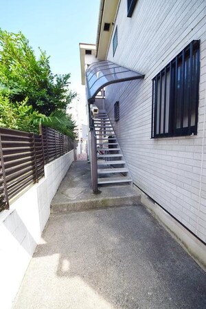 中央コータース二番館の物件内観写真